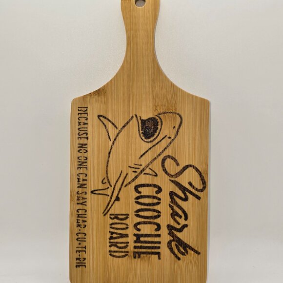 Sharkcoochieboard 11x5x.4 inch cutting/serving board, sealed with food safe oil - Picture 6 of 6
